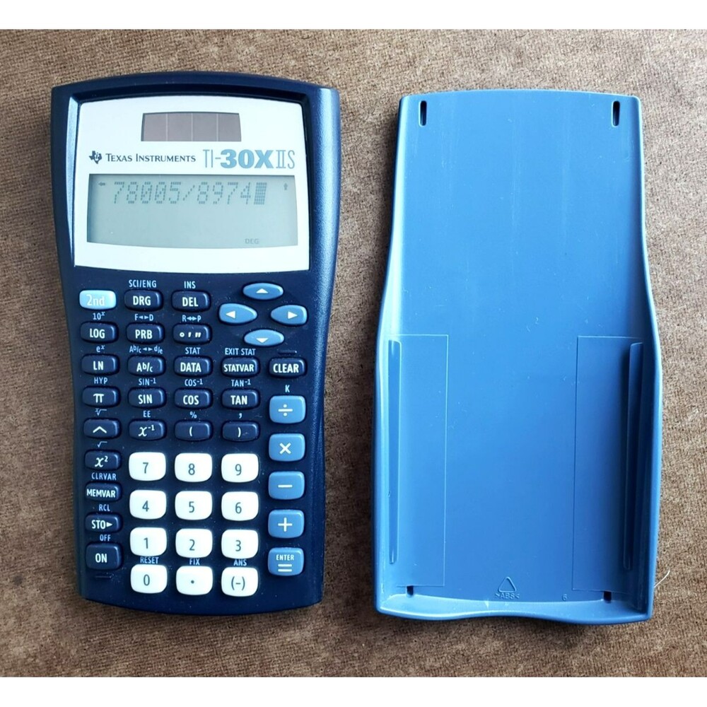 Texas Instruments TI-30X IIS SCIENTIFIC SOLAR CALCULATOR W/ Cover Tested Working